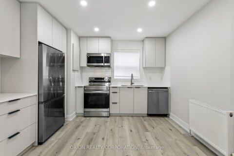 Additional image 8 of 4-35 Third Street, Toronto, ON, M8V 2X7