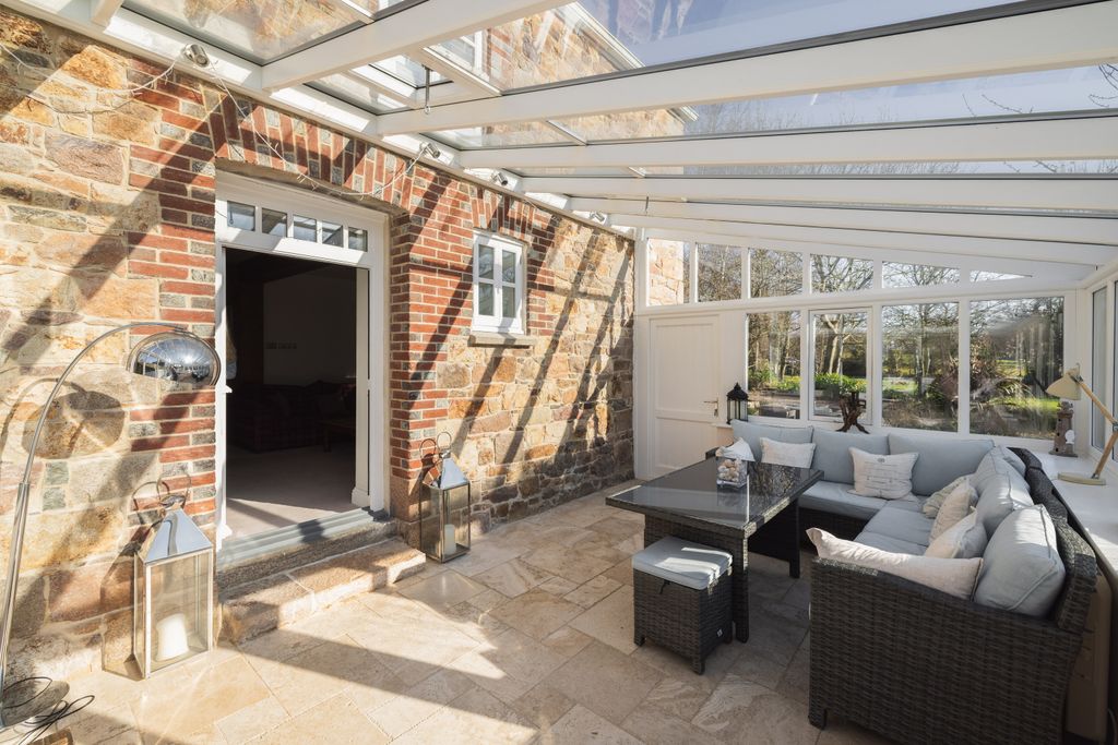 Additional image 15 of 5 bed link detached house for saleRue Des Cabarettes, St. Martin, Jersey JE3