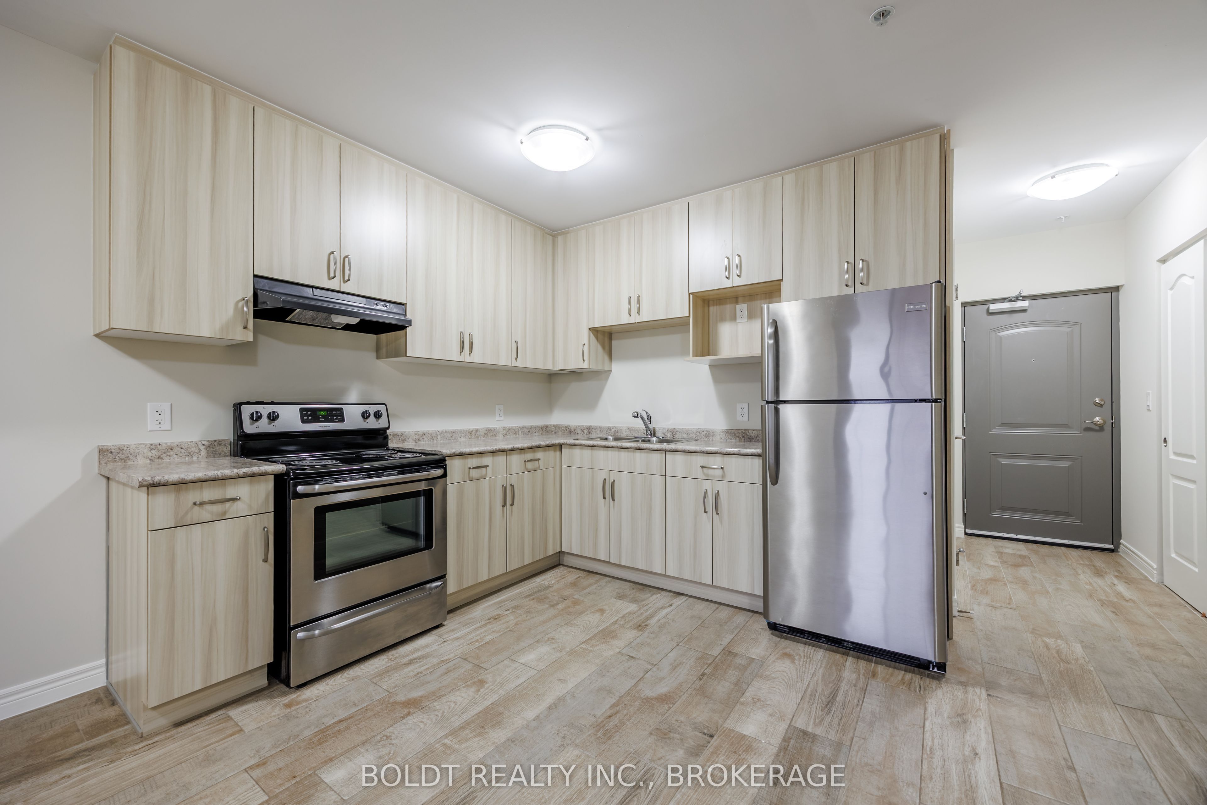 Additional image 4 of 402-5837 Dunn Street, Niagara Falls, ON, L2G 0X7
