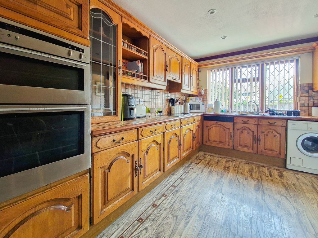 Additional image 12 of 3 bed property for sale31 La Ville Au Roi, St Helier JE2