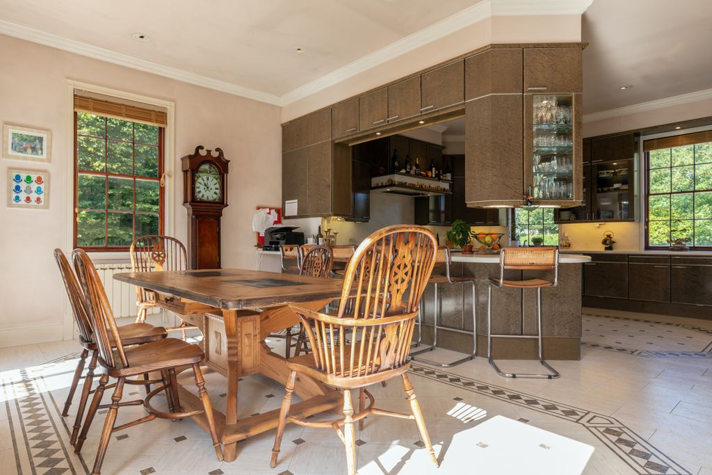 Additional image 11 of 7 bed detached house for saleNorth Clifton, St. Andrew, Guernsey GY1