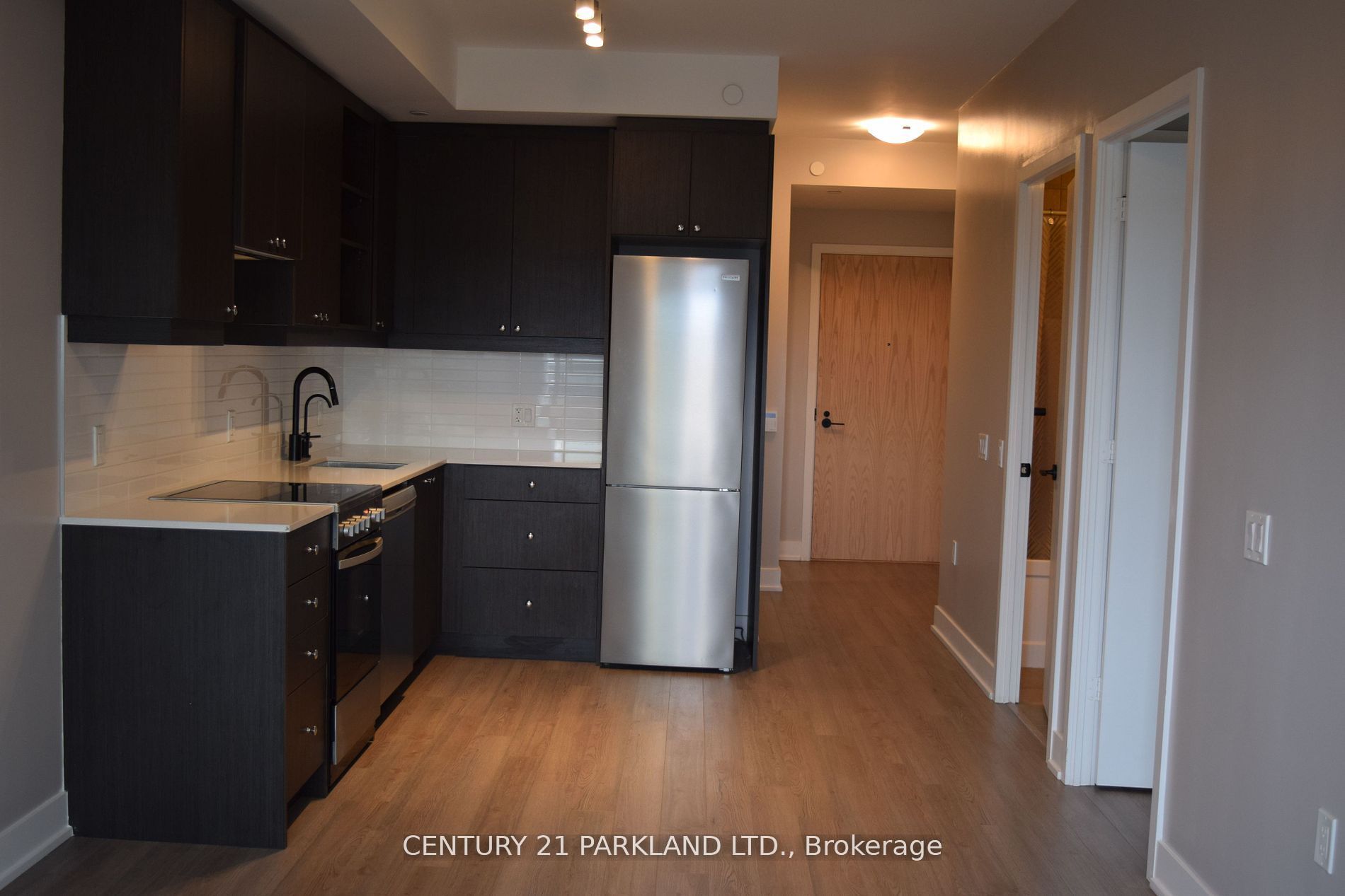 Additional image 4 of 411-50 George Butchart Drive, Toronto, ON, M3K 0C9