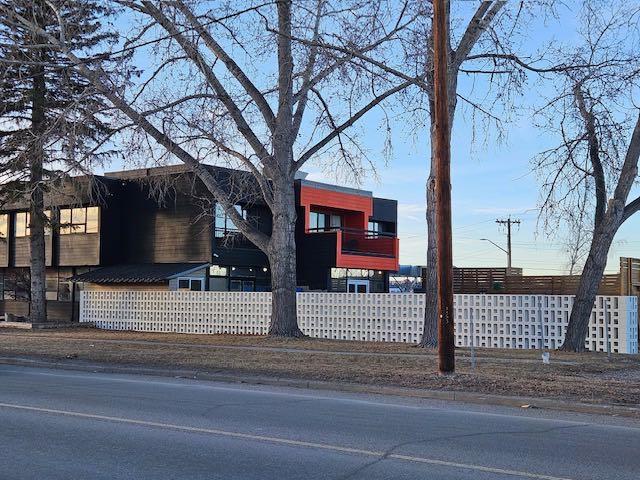Additional image 3 of 340 50 Avenue SE, Calgary, AB, T2G 2B1