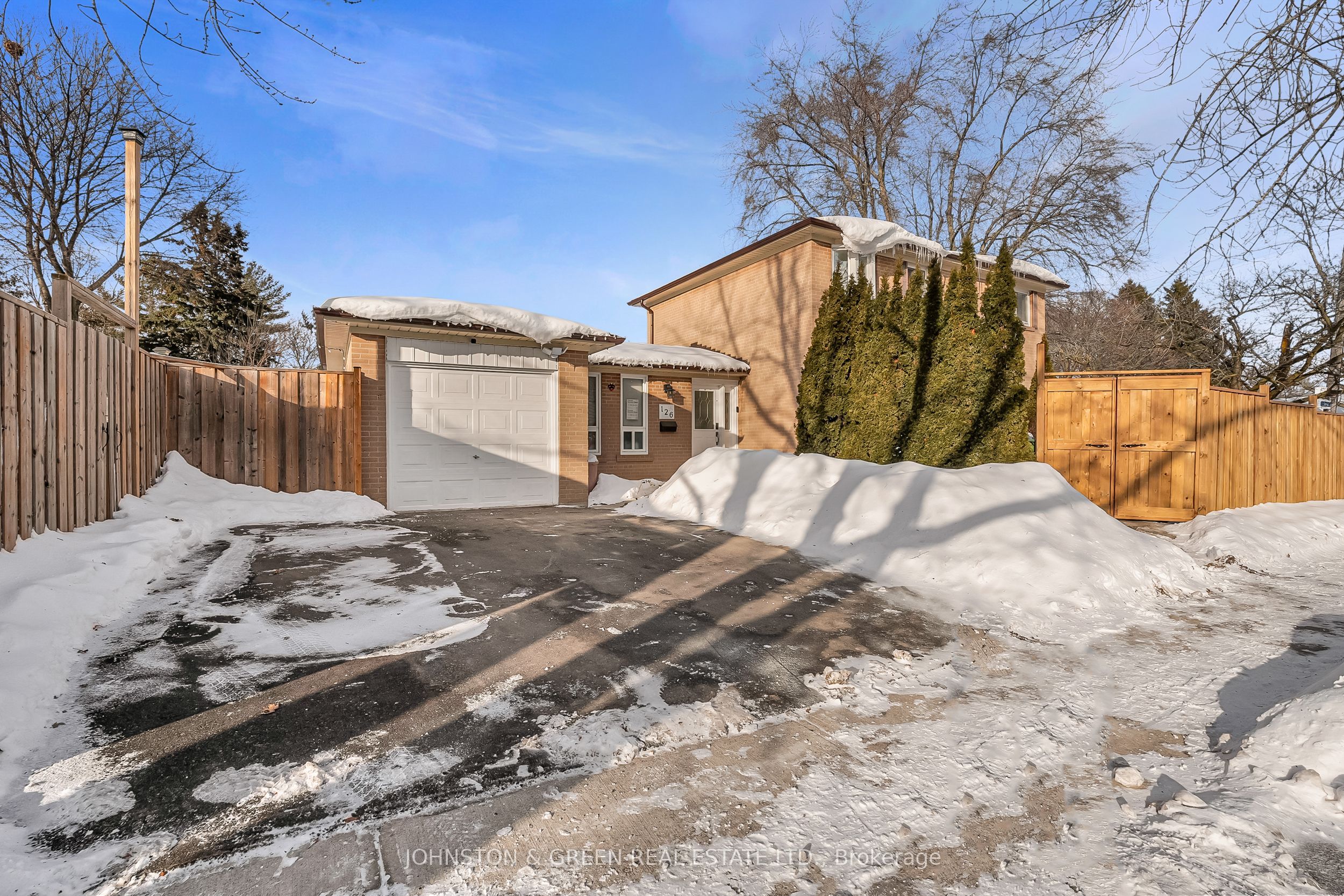 126 Slan Avenue, Toronto, ON, M1G 3B9