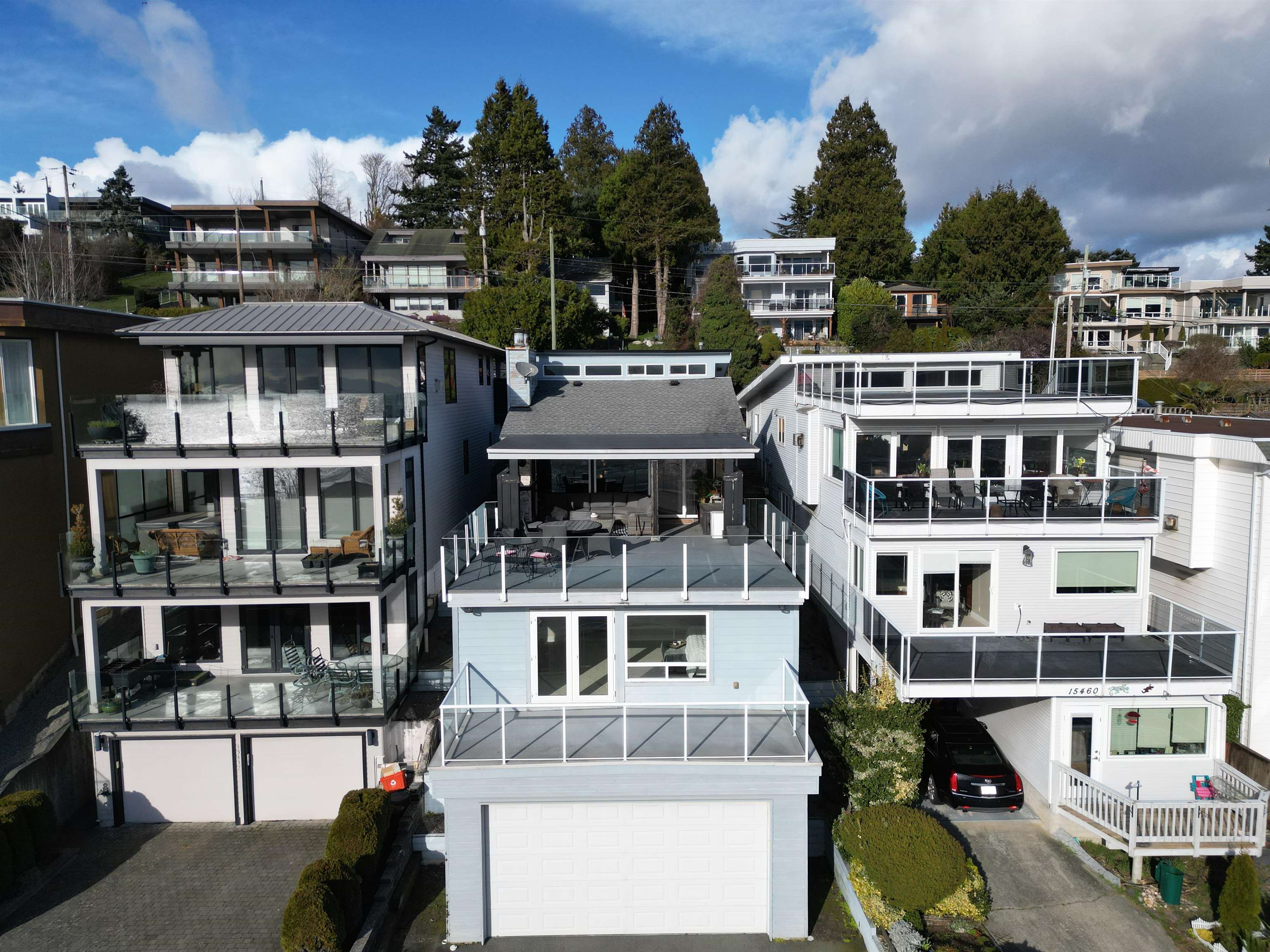 15456 Columbia Avenue, White Rock, BC, V4B 1K2 photo 2