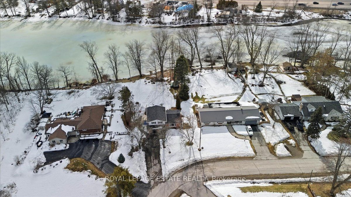 102 Greenfield Park, Belleville, ON, K0K 1V0
