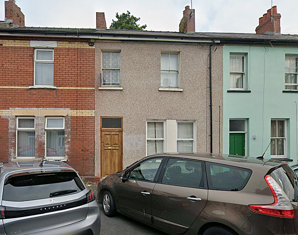 4 bed terraced house for saleDolphin Street, Newport NP20