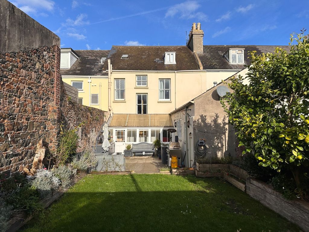 5 bed terraced house for saleVictoria Street, St Helier, Jersey JE2