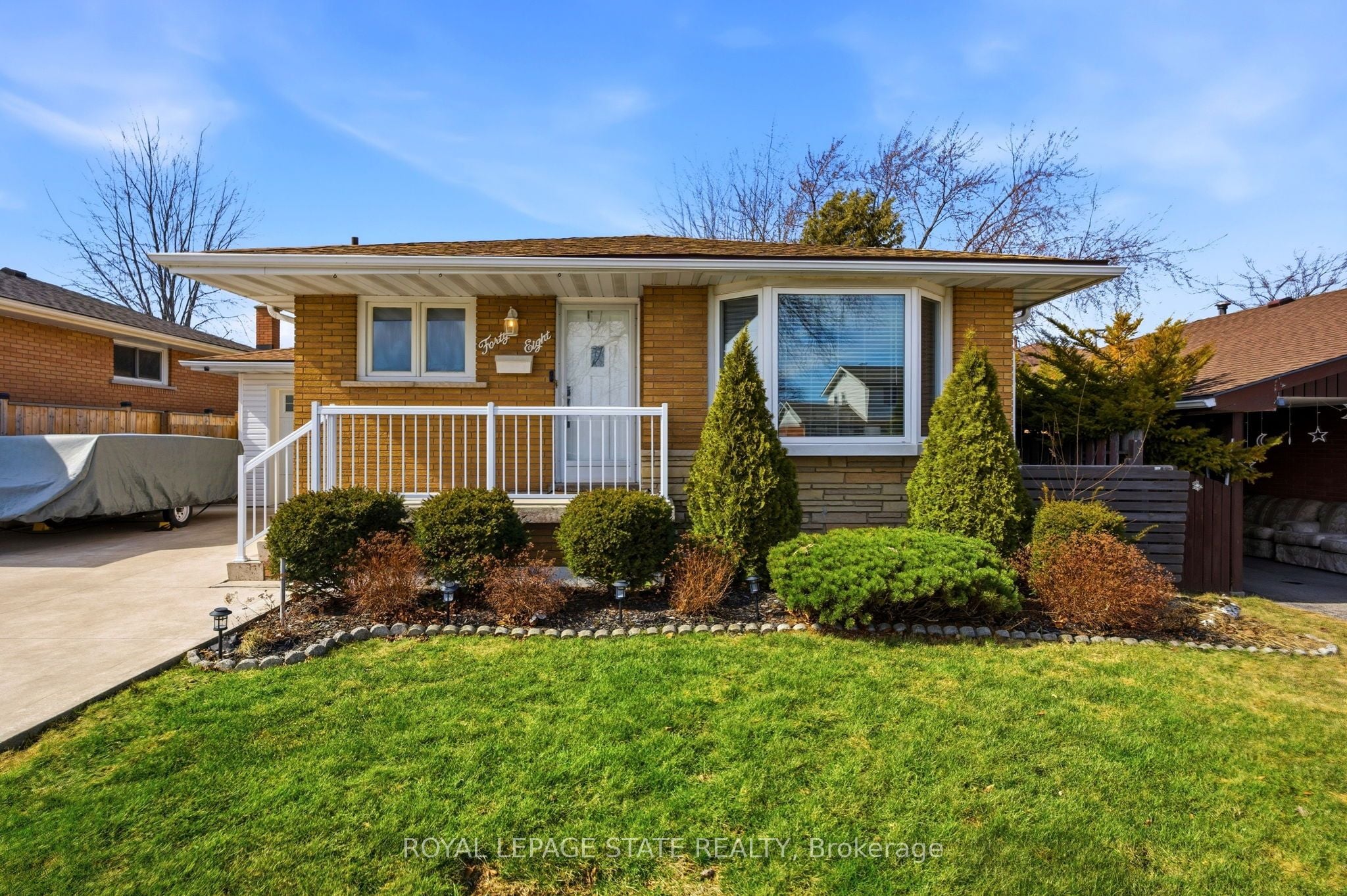 48 Champlain Avenue, Hamilton, ON, L8G 2H7