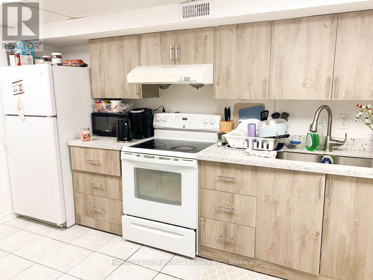 Additional image 5 of 135 Pineway Boulevard, Toronto, ON, M2H1A9