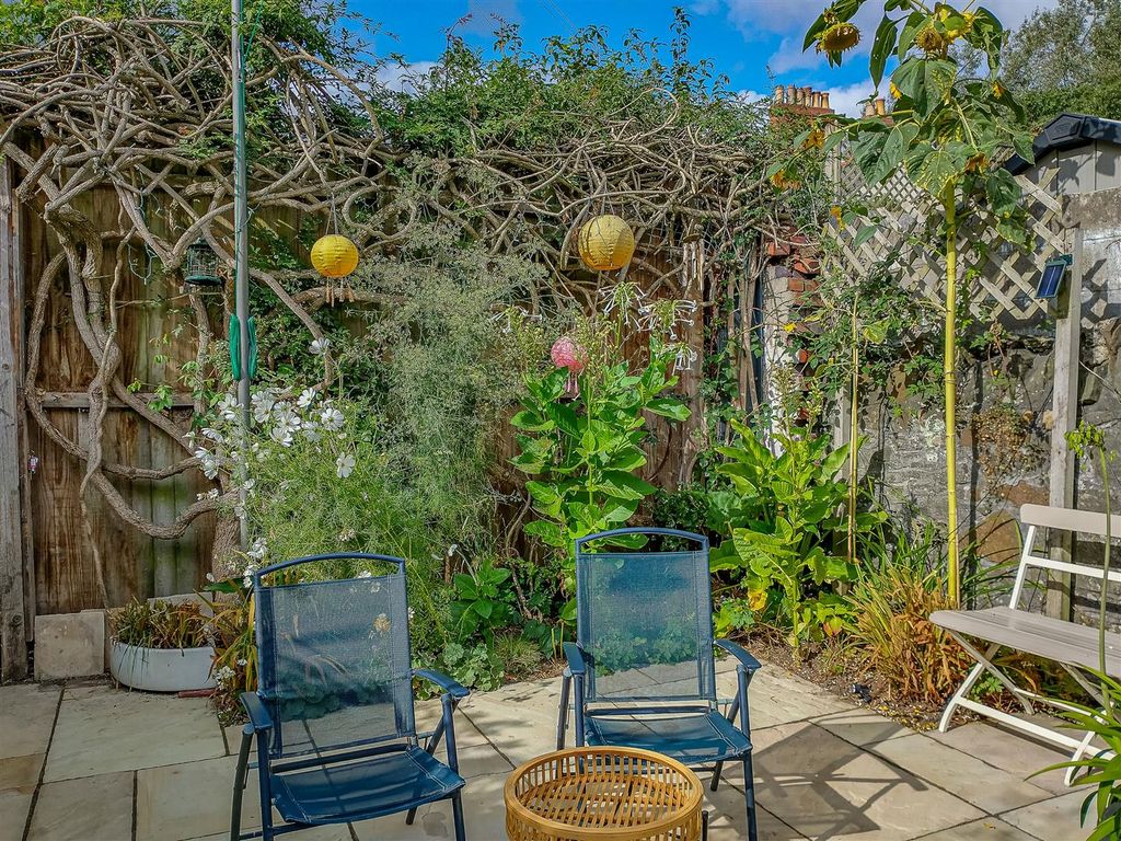 Additional image 26 of 5 bed property for saleKyveilog Street, Pontcanna, Cardiff CF11