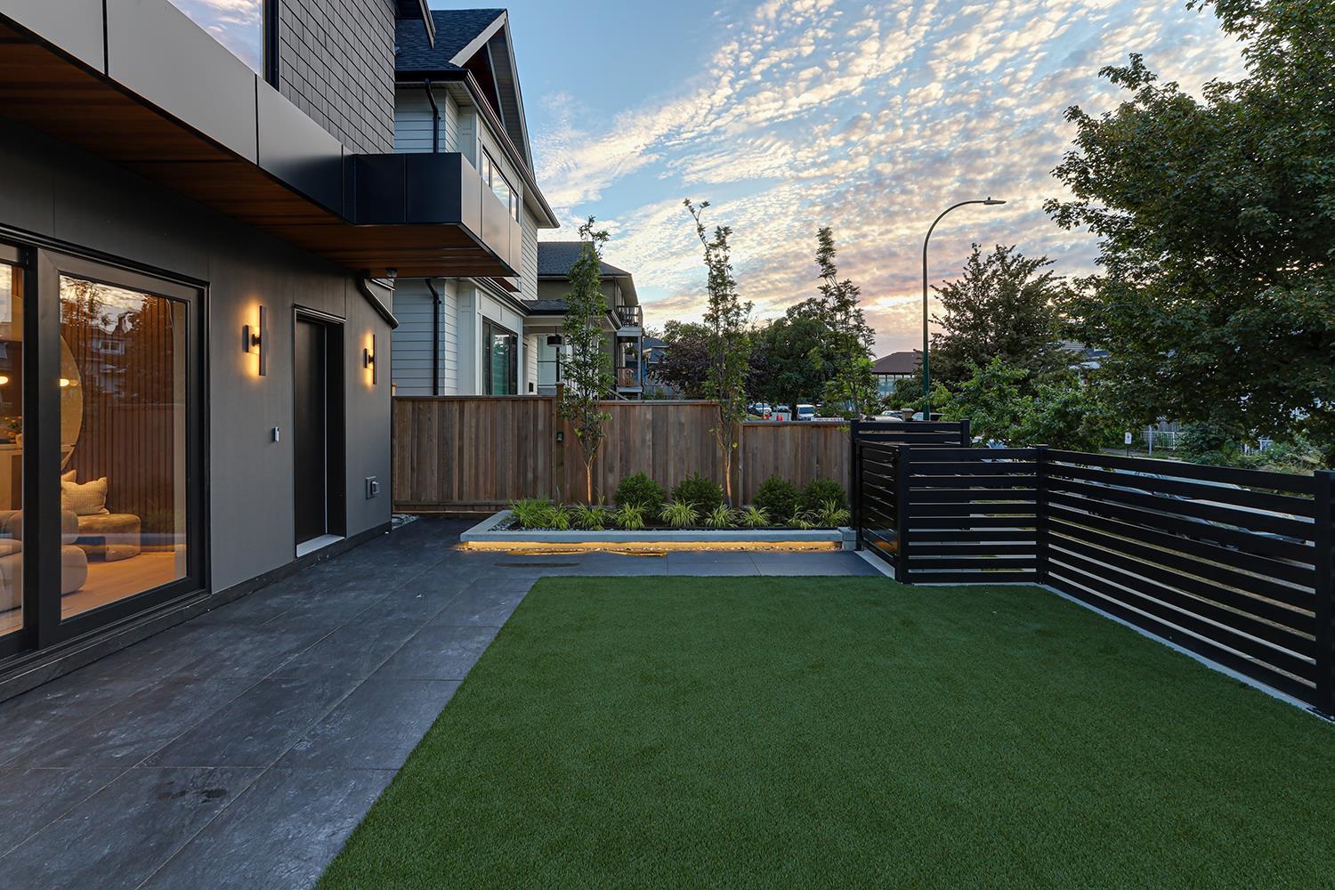 Additional image 4 of 1-1990 Venables Street, Vancouver, BC, V5L 2H8