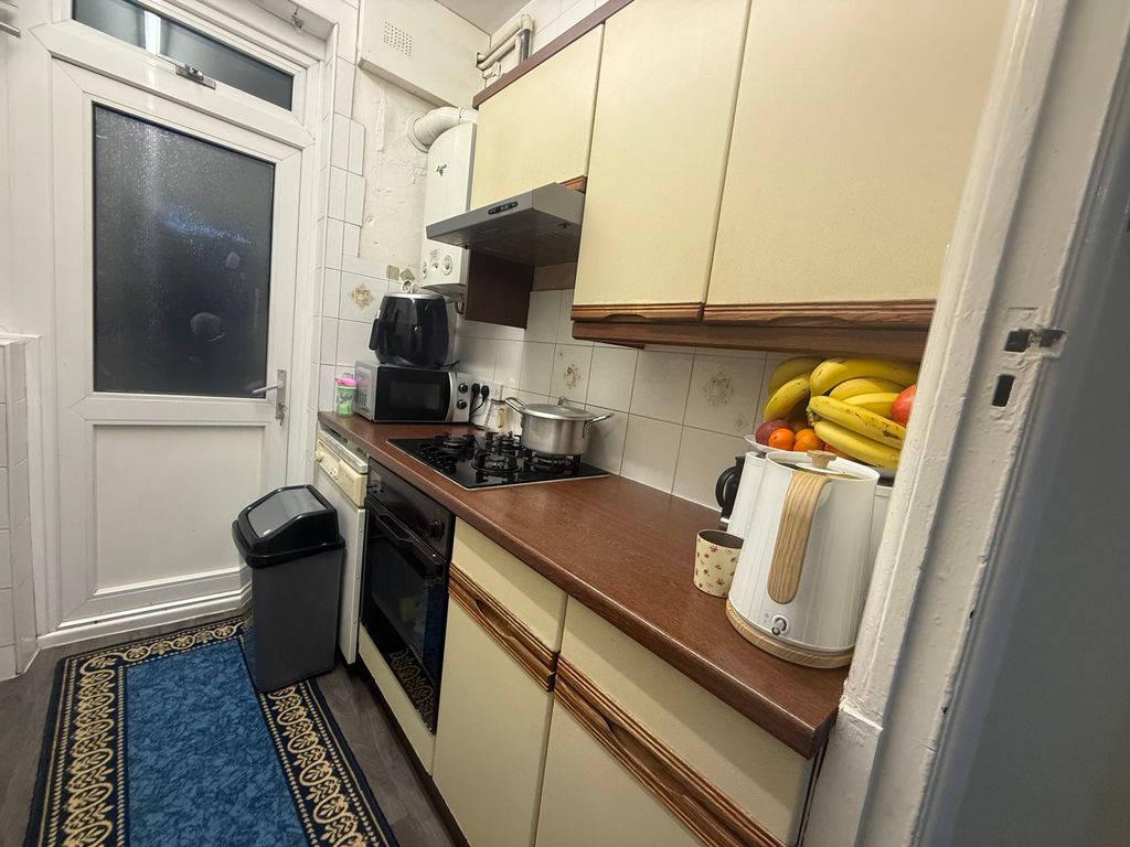 Additional image 18 of 3 bed end terrace house for saleWakemans Hill Avenue, London NW9