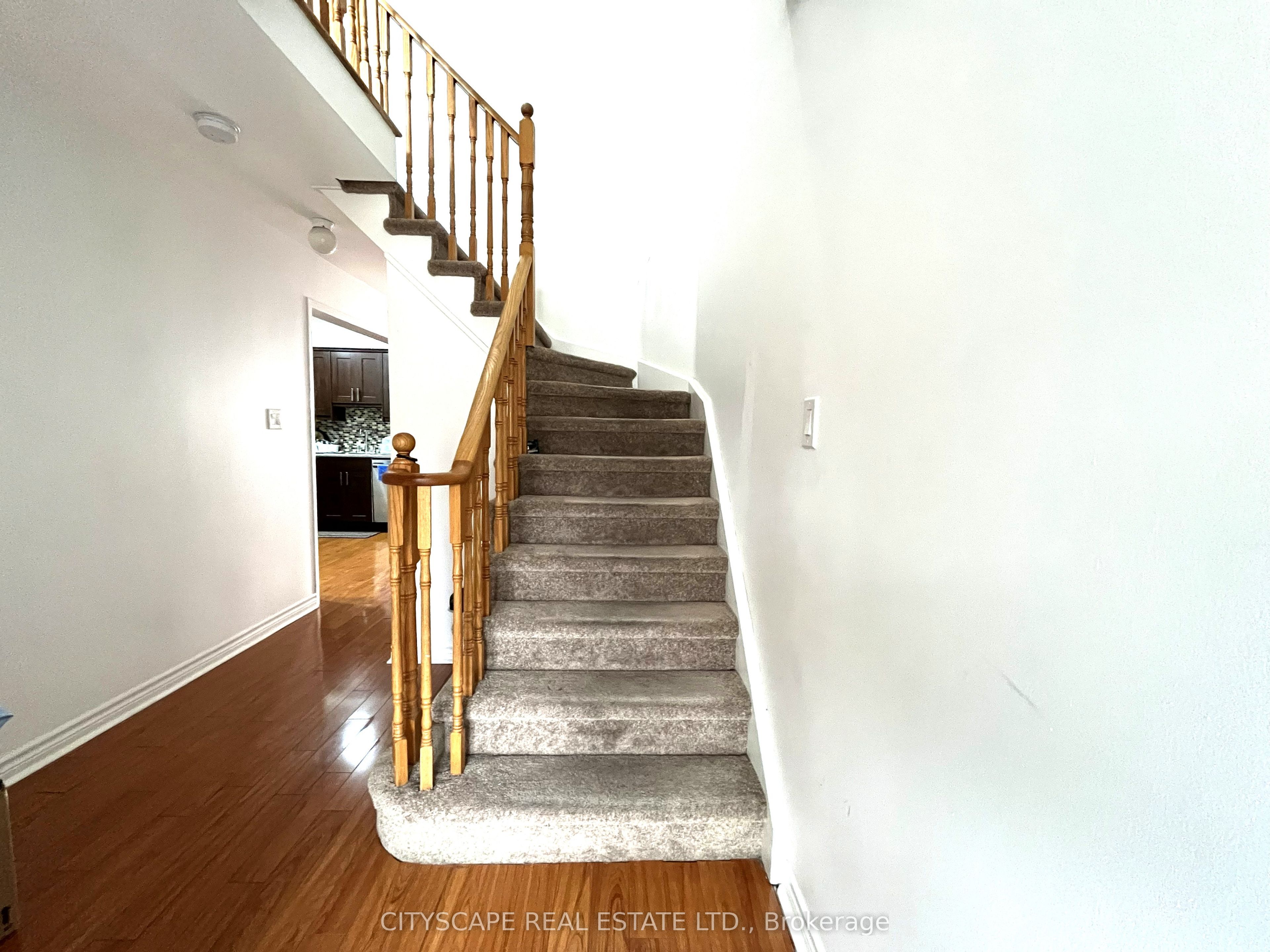 Additional image 2 of 68-68 Gilgorm Road, Brampton, ON, L6X 4P5