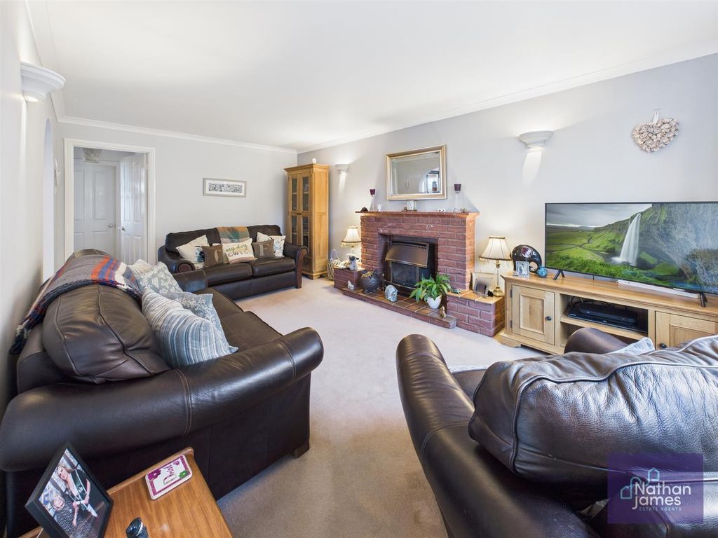 Additional image 2 of 4 bed detached house for saleGwyndy Road, Undy NP26
