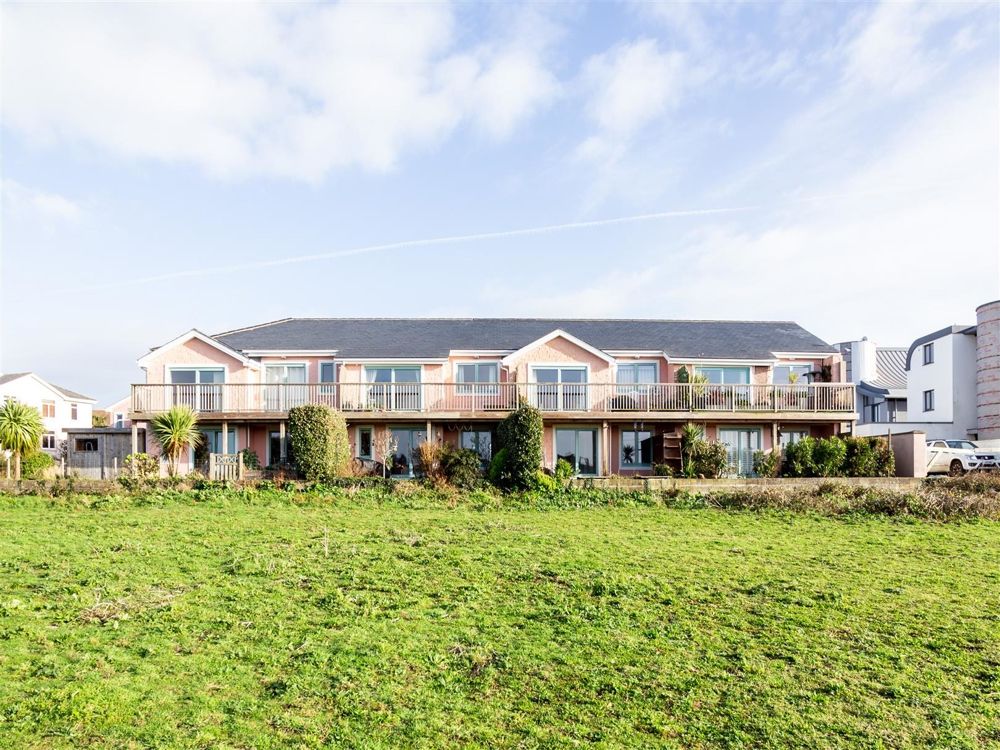 1 bed flat for saleLa Rue Voisin, St Brelade JE3