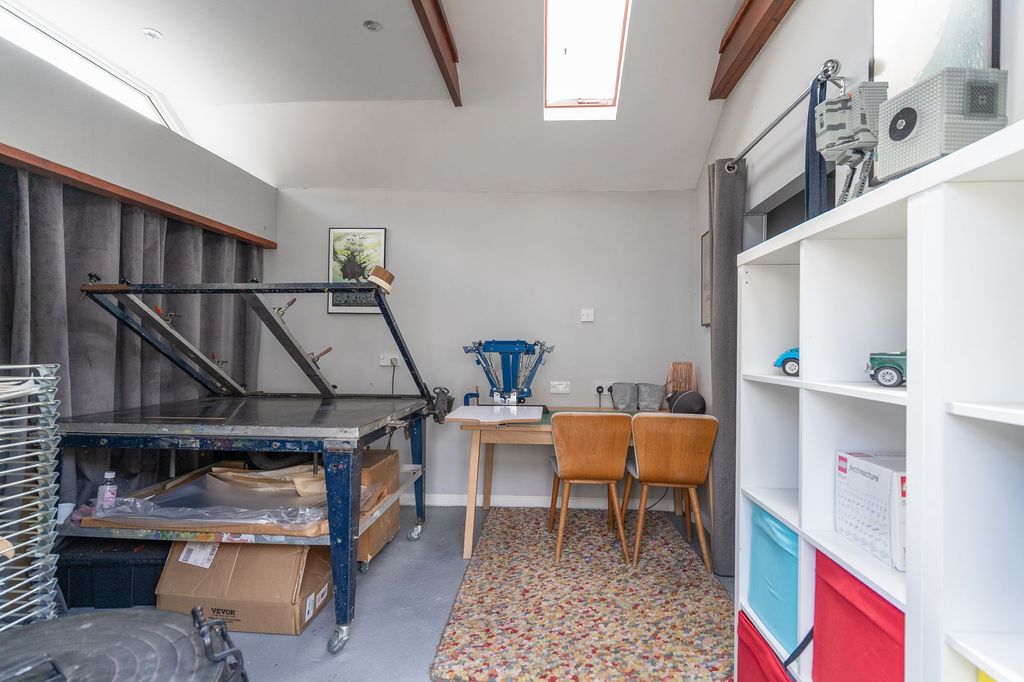 Additional image 23 of 4 bed semi-detached house for saleColdra Road, Newport NP20