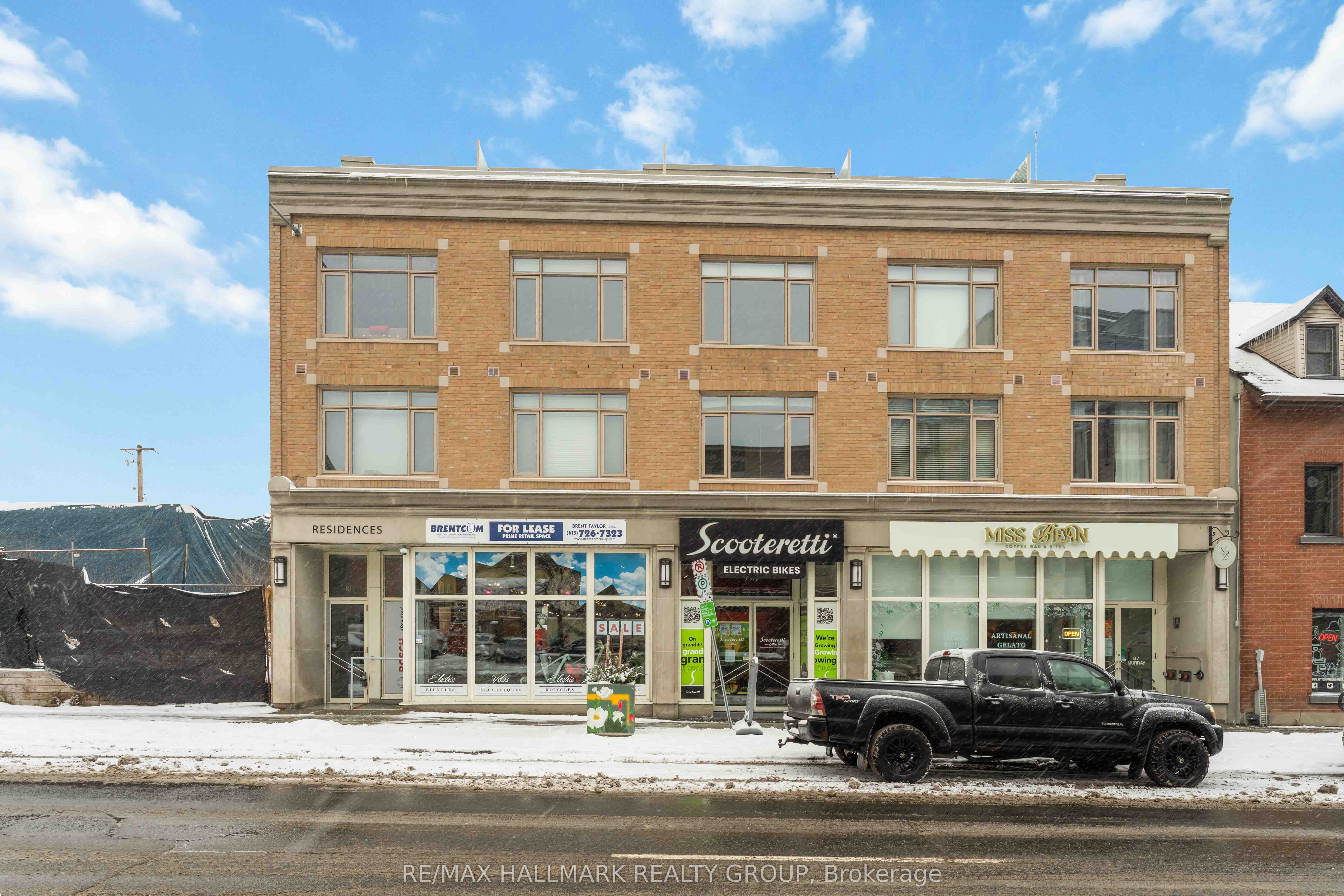15-202 St Patrick Street, Ottawa, ON, K1N 5K3
