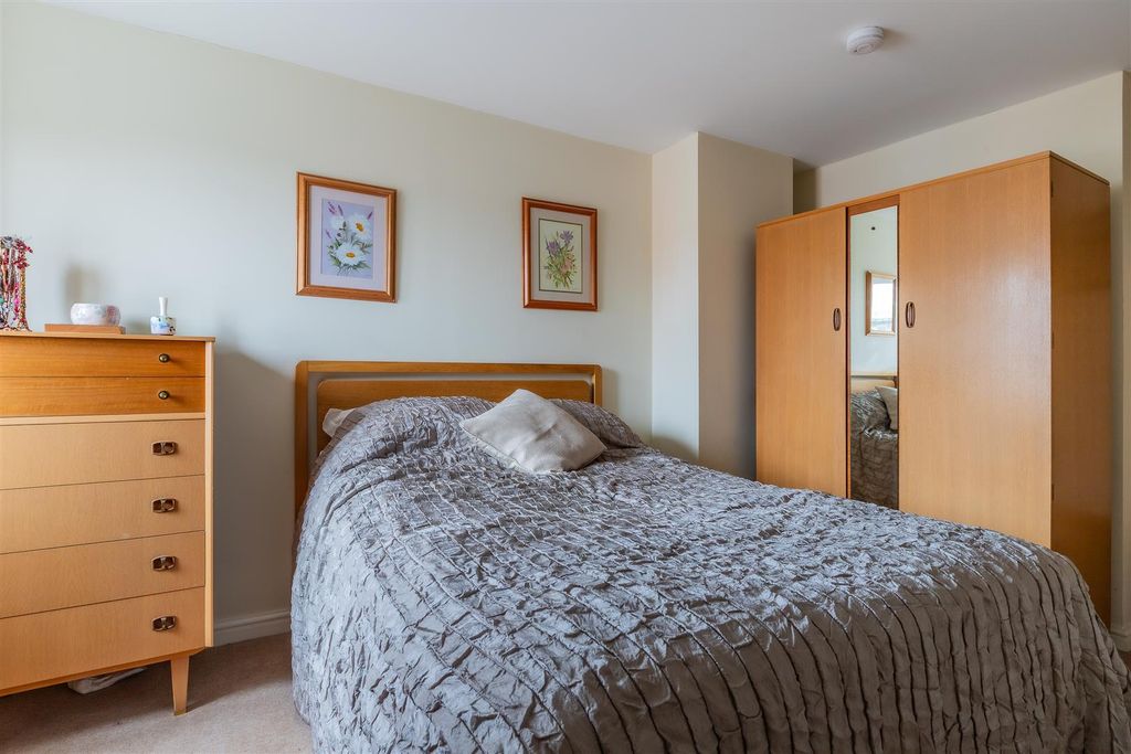 Additional image 7 of 2 bed flat for saleThomas Court, Penylan, Cardiff CF23