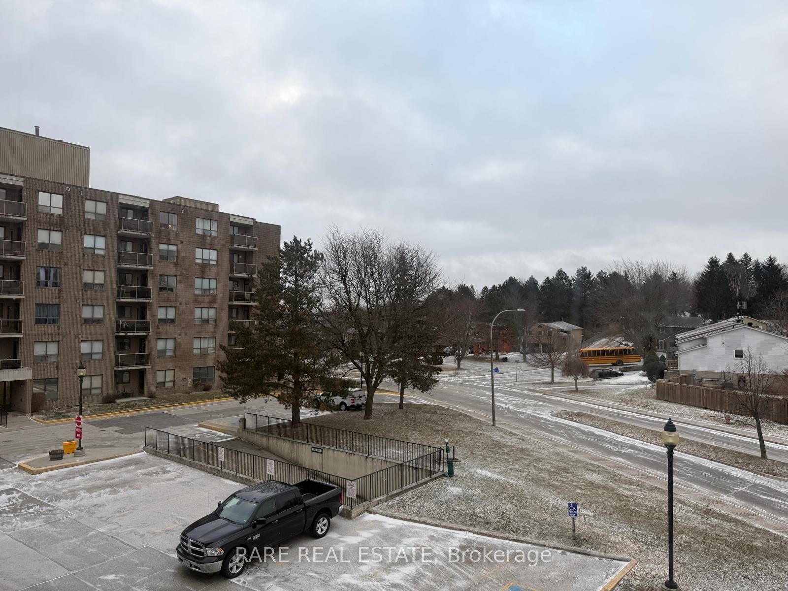 404-45 Bredin Parkway, Orangeville, ON, L9W 3X2