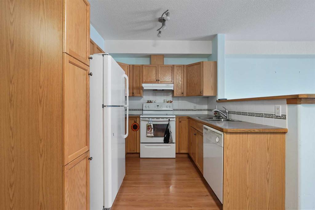 Additional image 4 of 133-2020 32 Street S, Lethbridge, AB, T1K 7T9