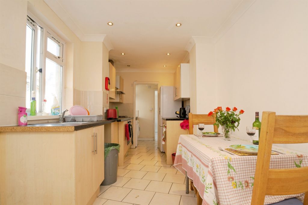 Additional image 2 of 4 bed terraced house for saleGlenroy Street, Cardiff CF24