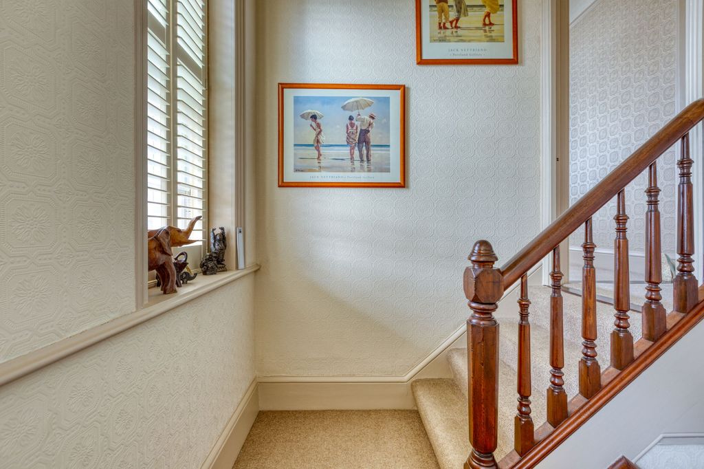 Additional image 5 of 2 bed flat for saleDon Road, St. Helier JE2