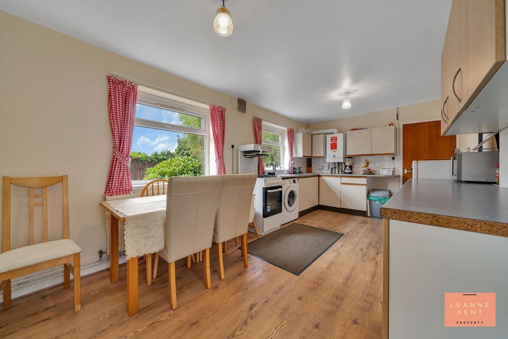 Additional image 12 of 5 bed detached bungalow for salePontypandy Lane, Caerphilly CF83
