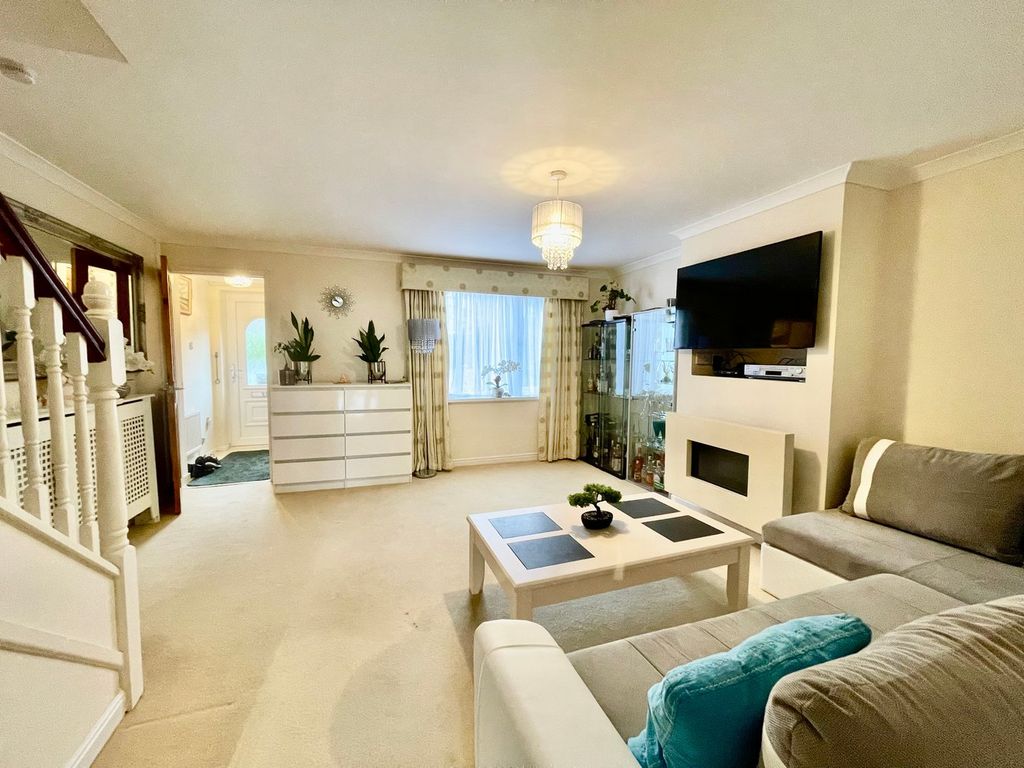 Additional image 3 of 3 bed detached house for saleKier Hardie Crescent, Newport NP19