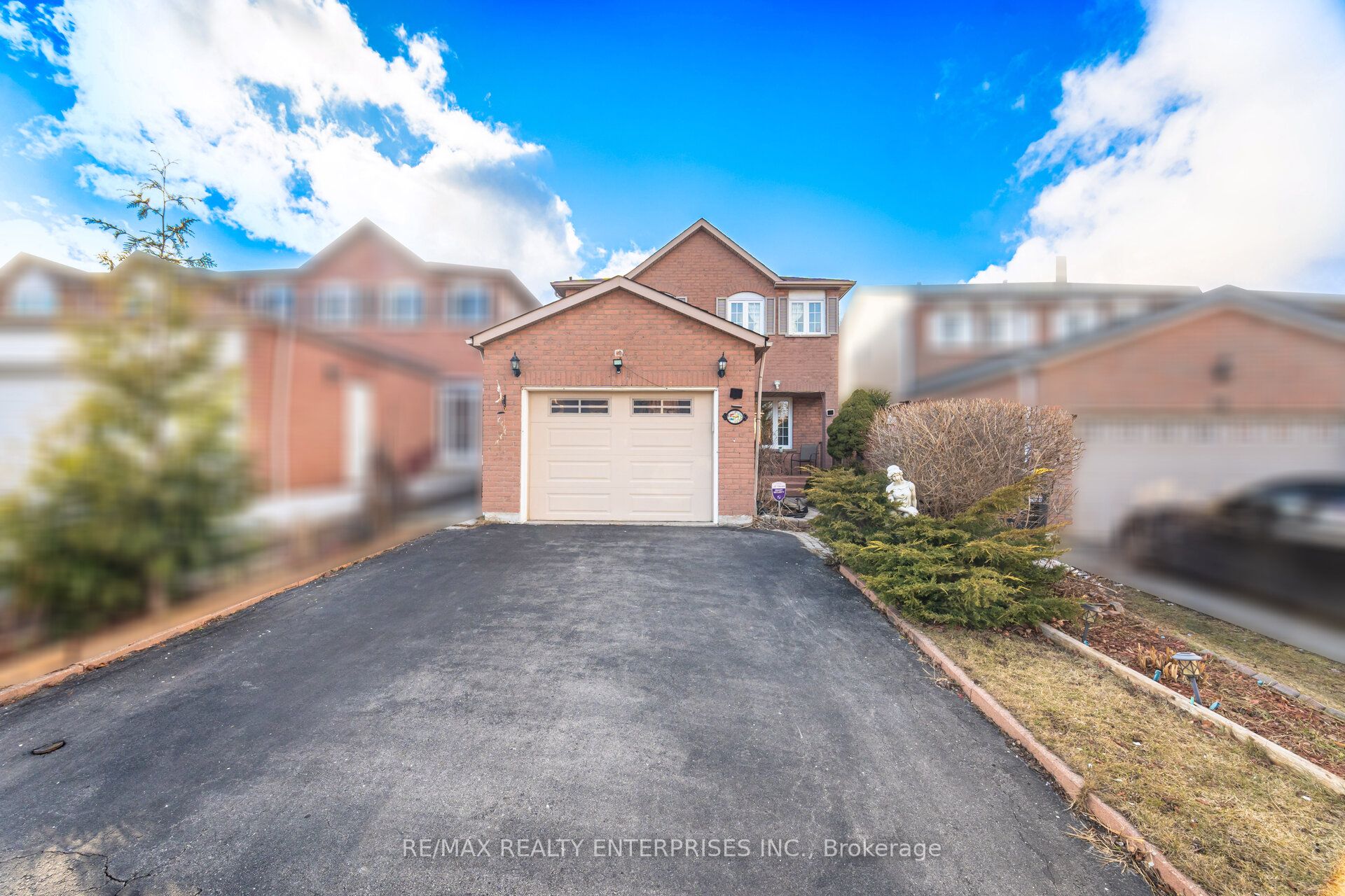 54 Niagara Place, Brampton, ON, L6S 4Y8