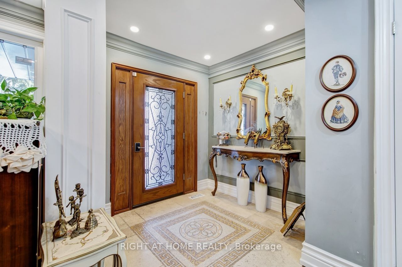 397 Maple Leaf Drive, Toronto, ON, M6L 1P4 photo 4
