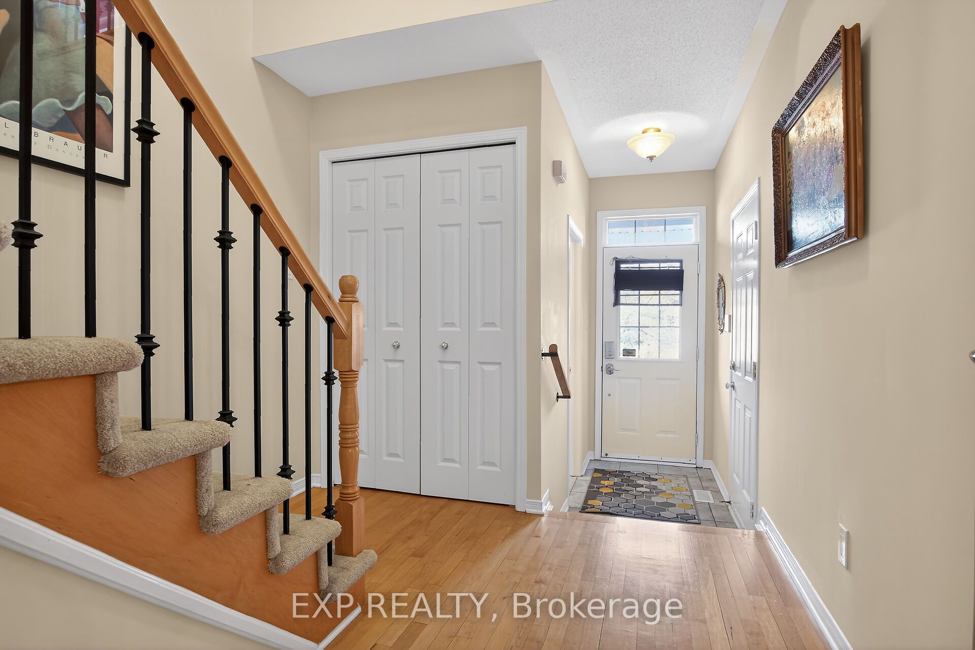 Additional image 4 of 304 Goldridge Drive, Ottawa, ON, K2T 1L1