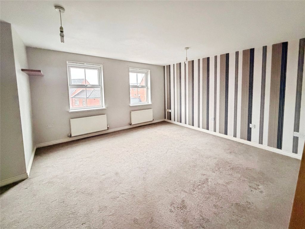 Additional image 2 of 2 bed flat for salePalmerston Road, Ilkeston, Derbyshire DE7