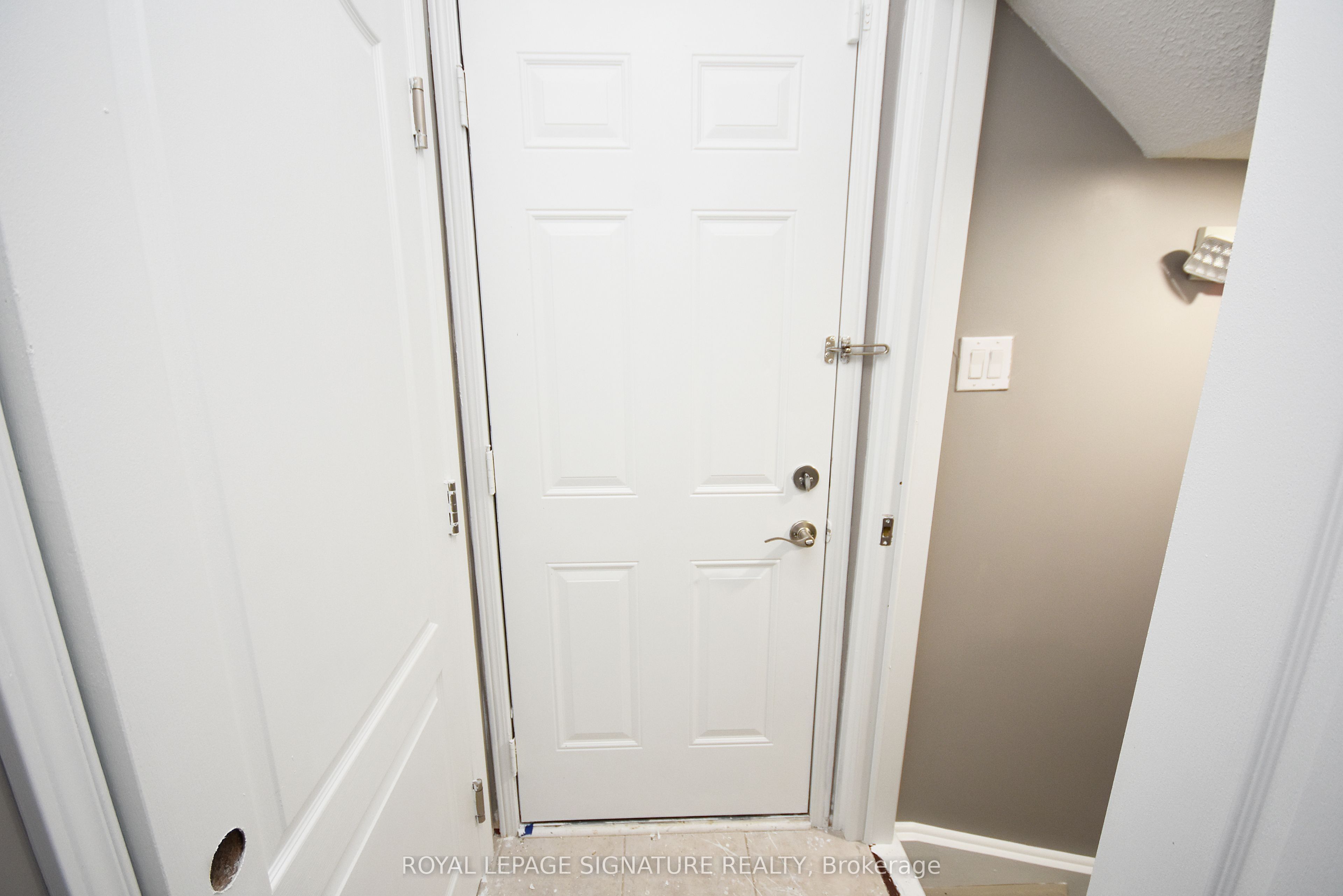 Additional image 4 of 54 Palleschi Drive, Brampton, ON, L6P 2R9