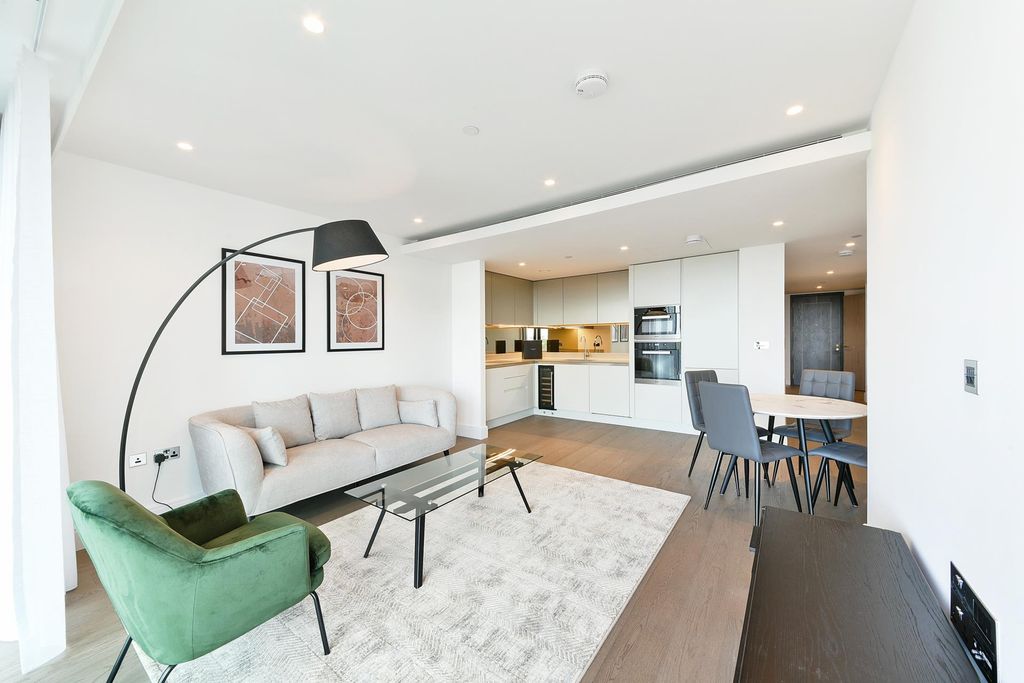 2 bed flat for saleThe Dumont, The Albert Embankment, London SE1