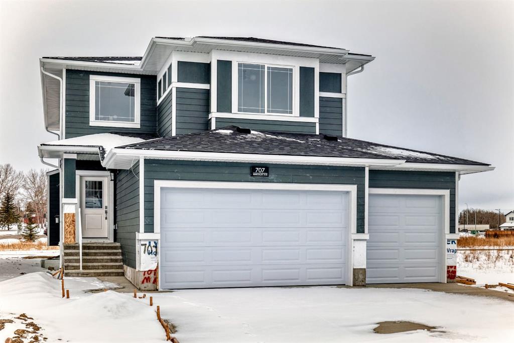 707 Mandalay Avenue, Carstairs, AB, T0M 0N0