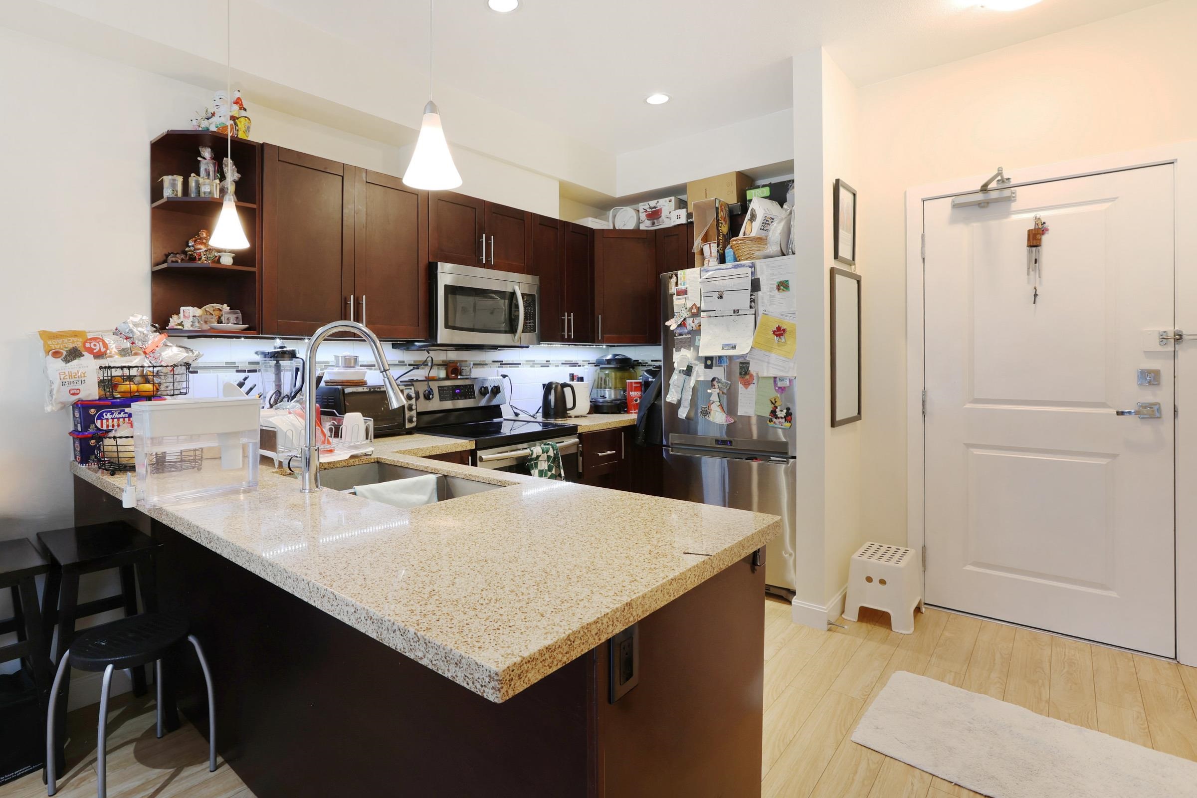 Additional image 6 of 112-5655 Inman Avenue, Burnaby, BC, V5H 2M2