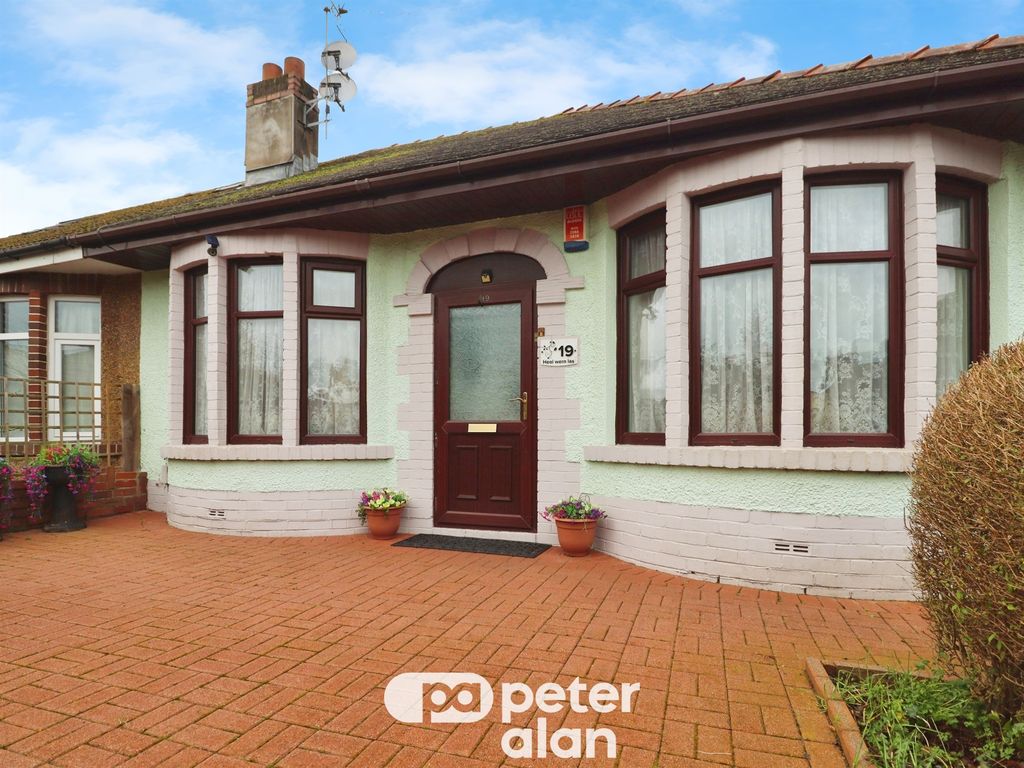 3 bed semi-detached bungalow for saleHeol Wernlas, Cardiff CF14