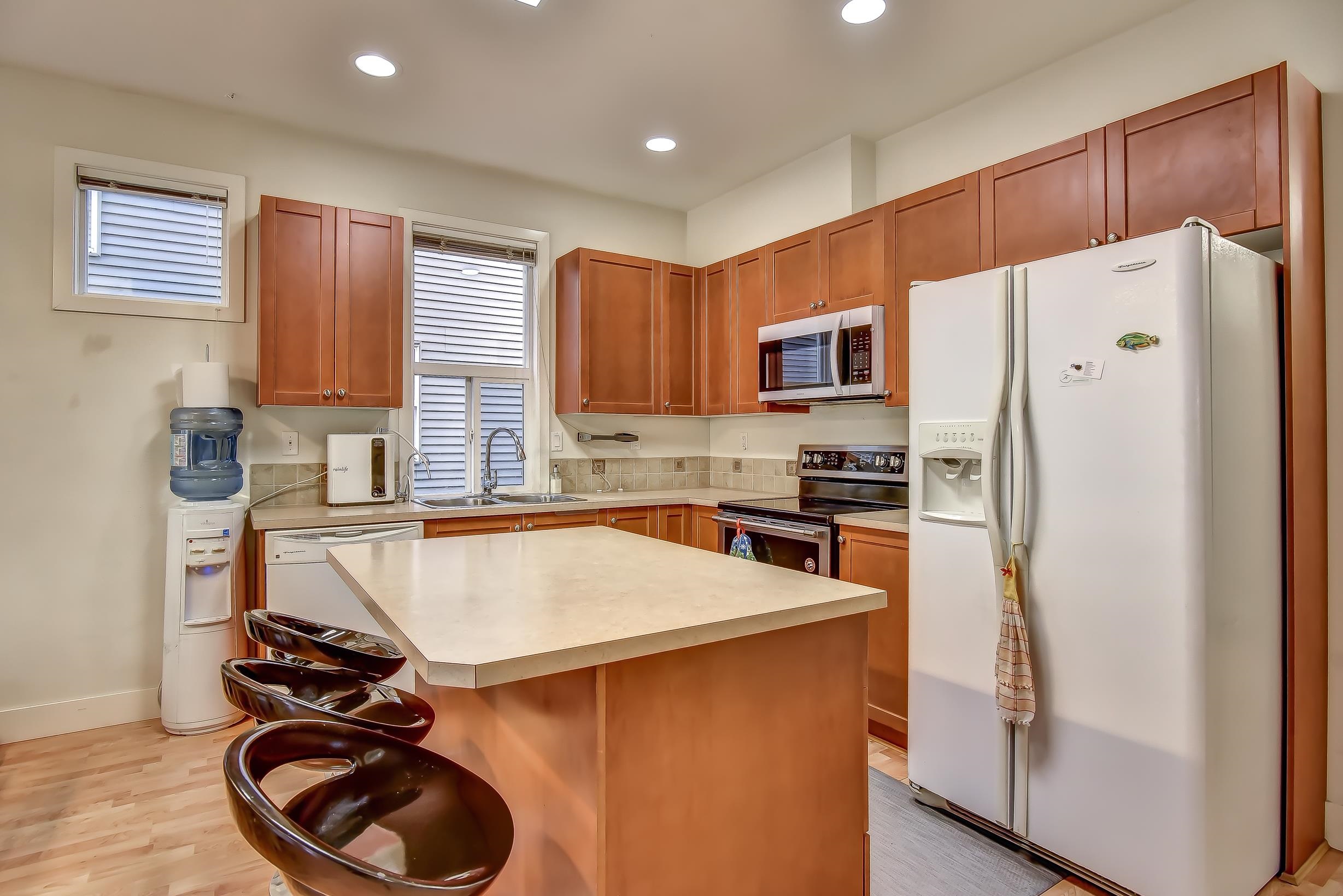 Additional image 5 of 6914 190 Street, Surrey, BC, V4N 5P1