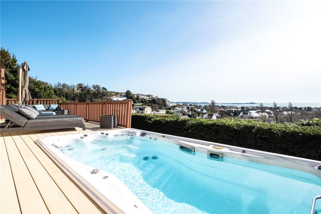 4 bed detached house for saleLes Grupieaux, St Peter JE3