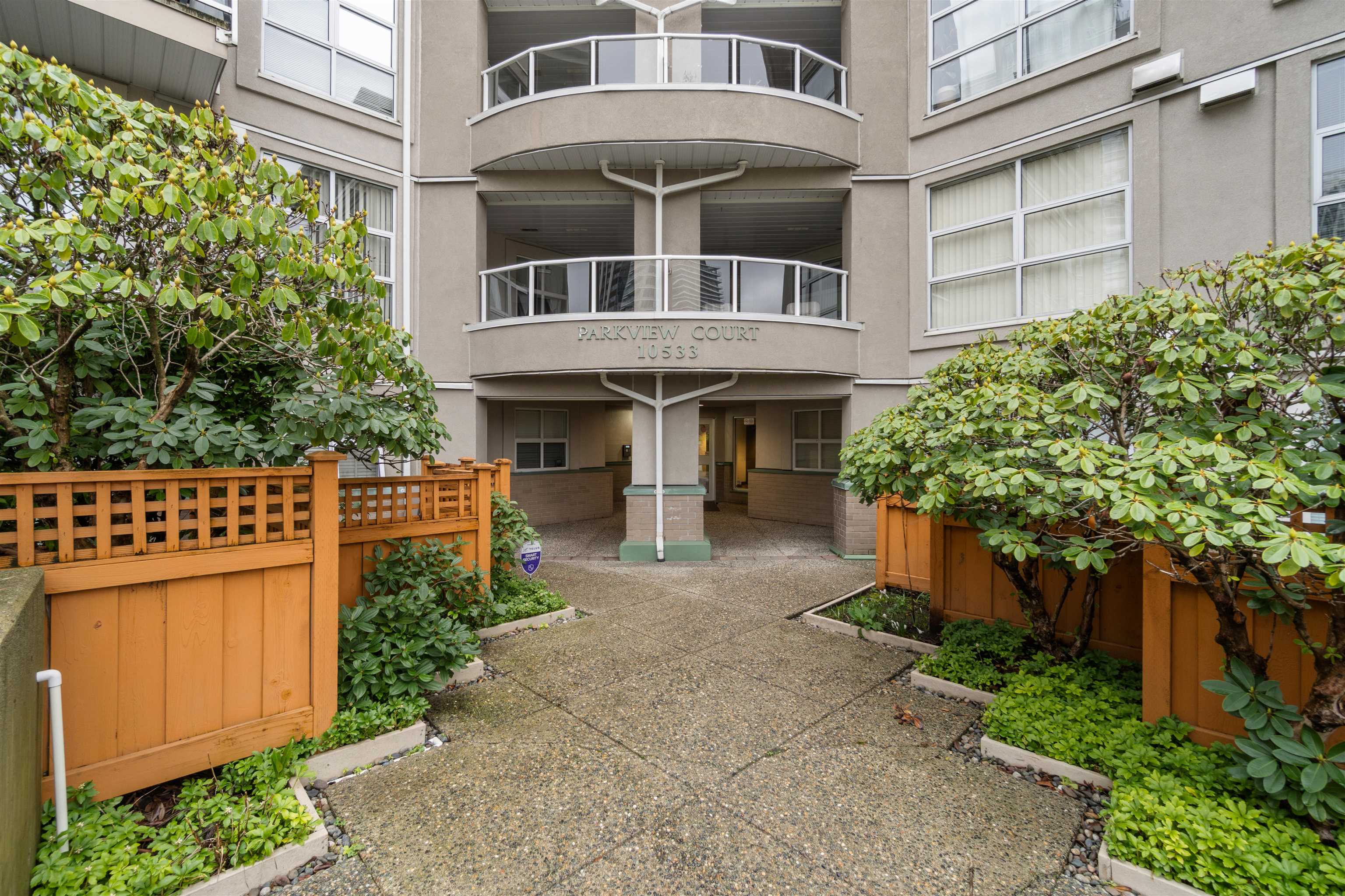 Additional image 2 of 401-10533 University Drive, Surrey, BC, V3T 5T7
