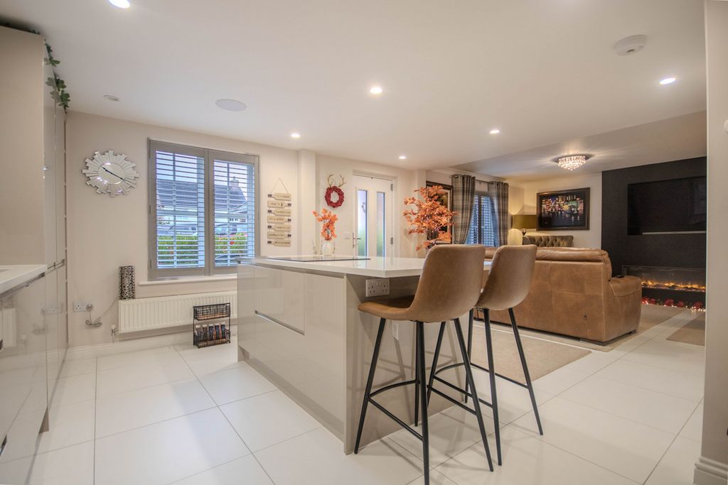 Additional image 6 of 5 bed detached house for saleFisher Hill Way, Cardiff CF15