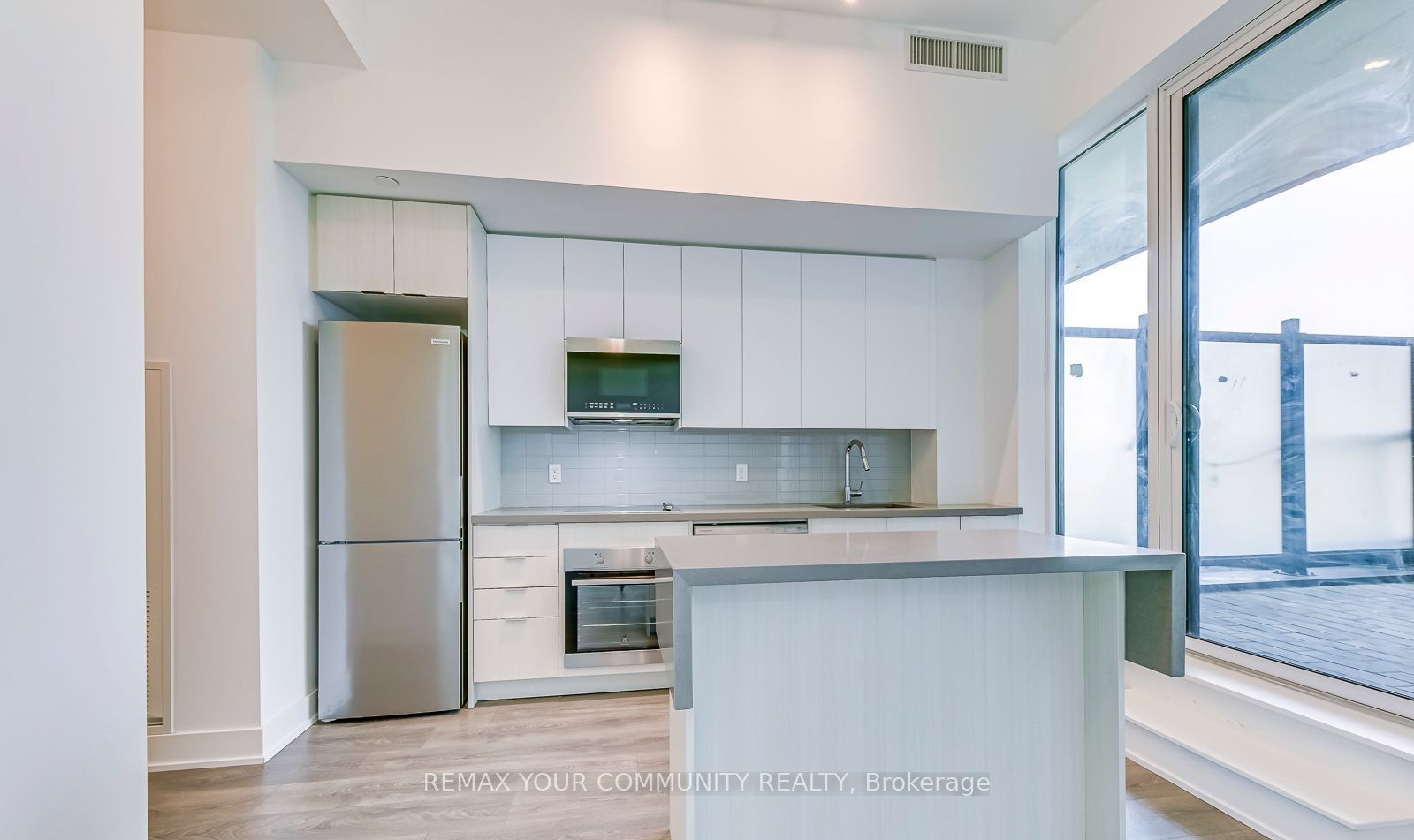 Additional image 2 of 230-2485 Taunton Road, Oakville, ON, L6H 3R8