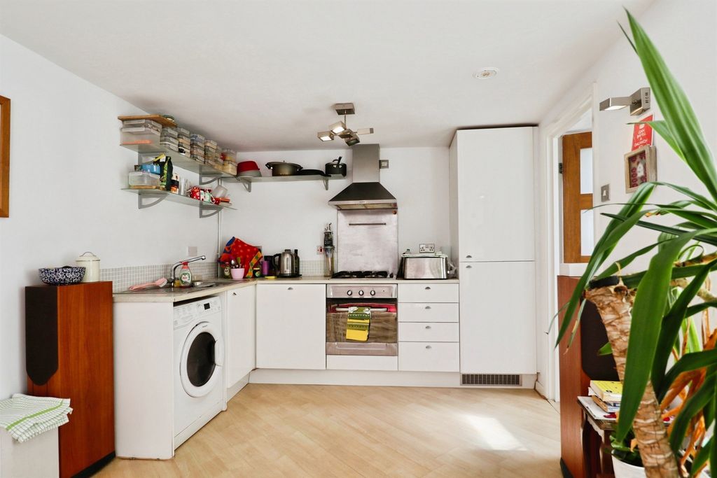 Additional image 5 of 2 bed semi-detached house for saleClive Road, Canton, Cardiff CF5