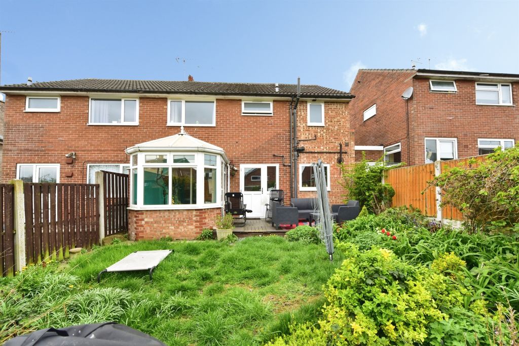 Additional image 12 of 4 bed semi-detached house for saleRobin Place, Aston, Sheffield S26