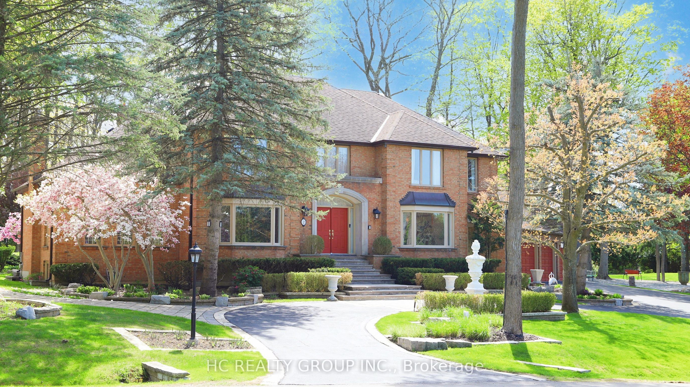 2 Glenridge Drive, Markham, ON, L6C 1A1