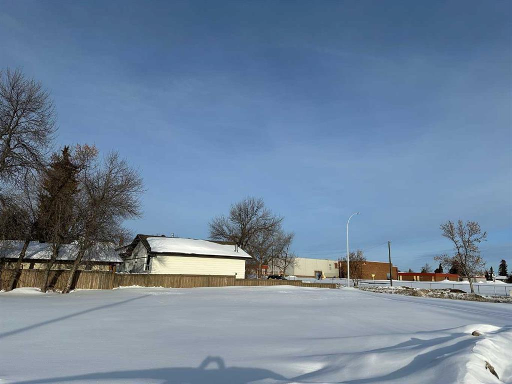 Additional image 4 of 10301 108 Avenue, Grande Prairie, AB, T8V 1P6
