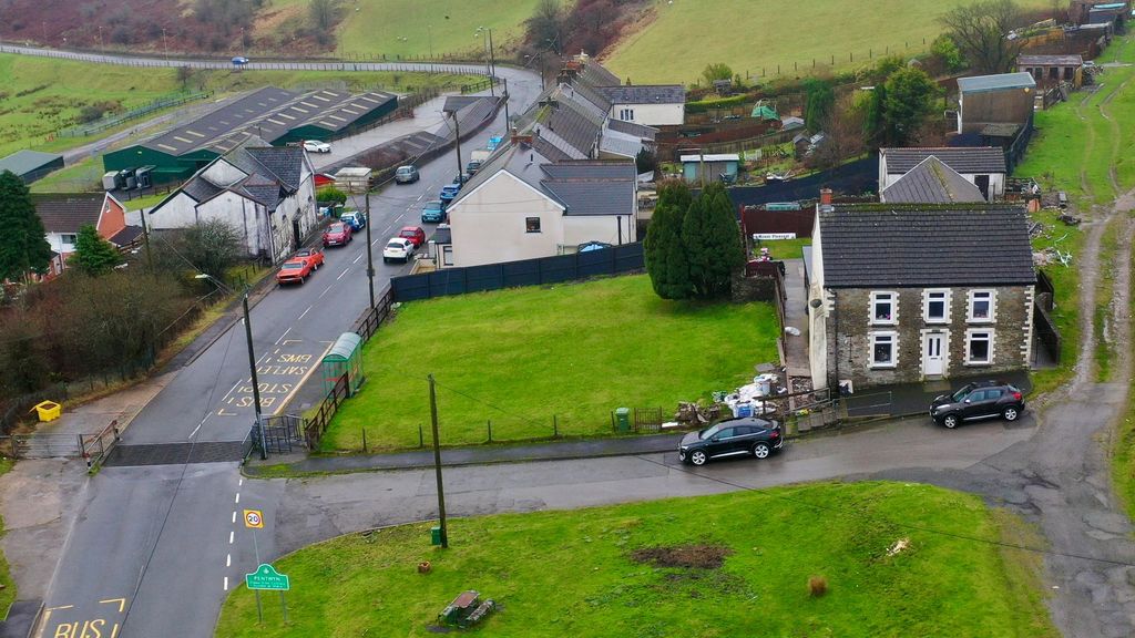 Land for saleMount Pleasant Row, Pentwyn CF81
