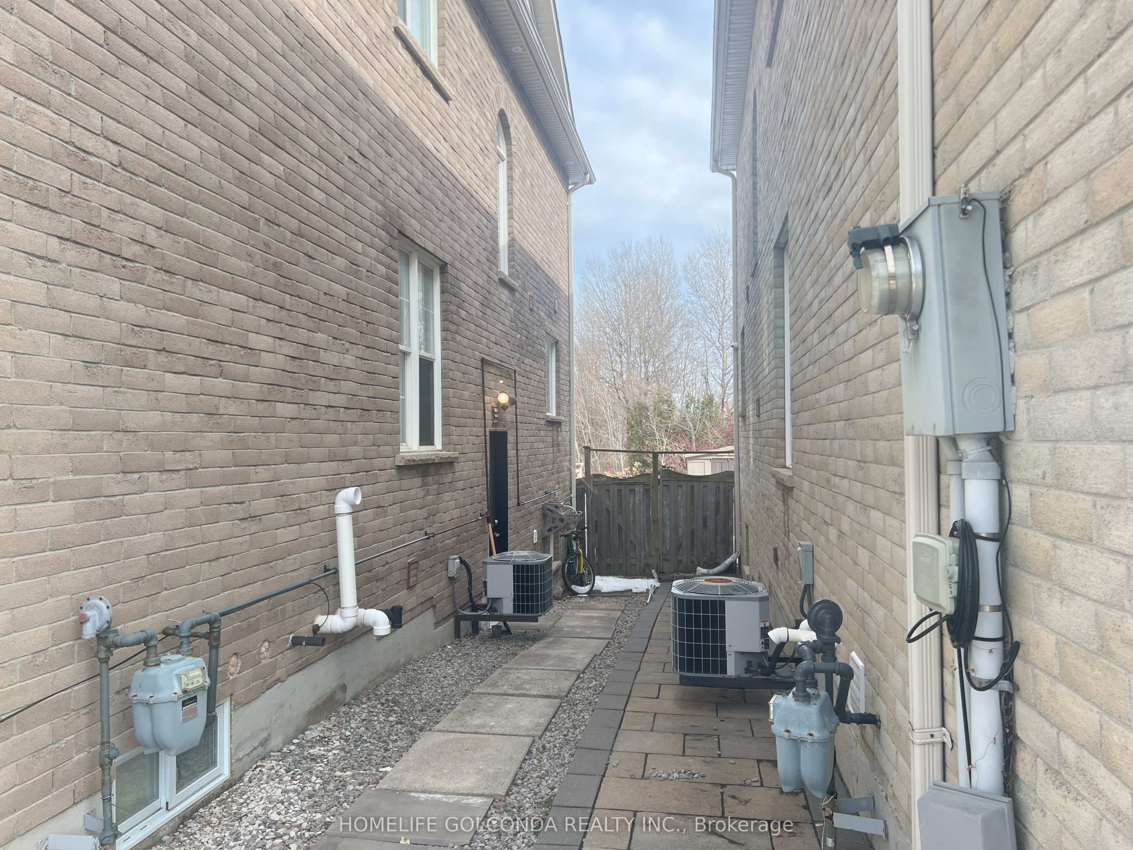 Additional image 3 of 39 Verdi Road, Richmond Hill, ON, L4E 4P9