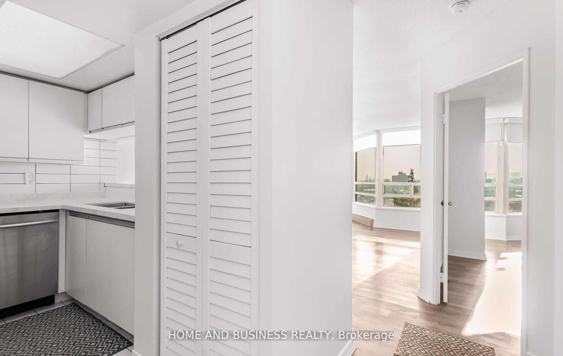 Additional image 5 of 706-75 King Street E, Mississauga, ON, L5A 4G5